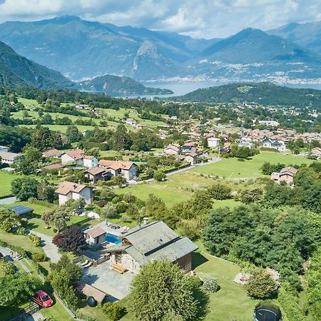 Chalet Con Piscina E Vista Panoramica 科利科 外观 照片