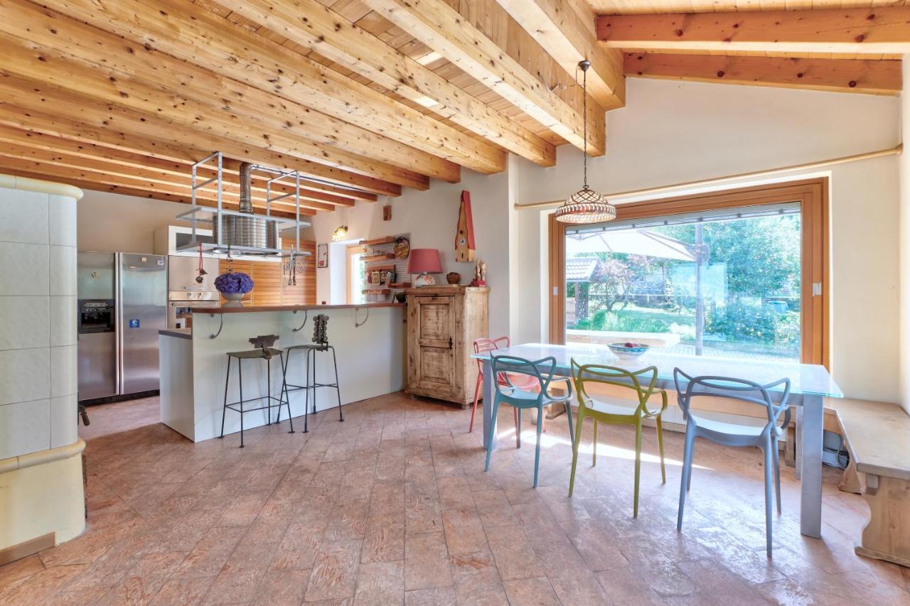 Chalet Con Piscina E Vista Panoramica 科利科 外观 照片