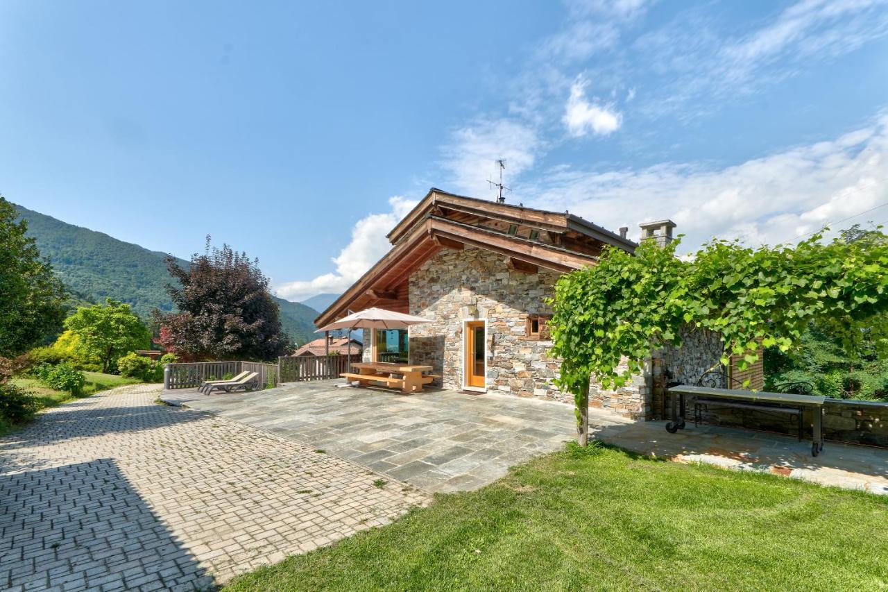 Chalet Con Piscina E Vista Panoramica 科利科 外观 照片