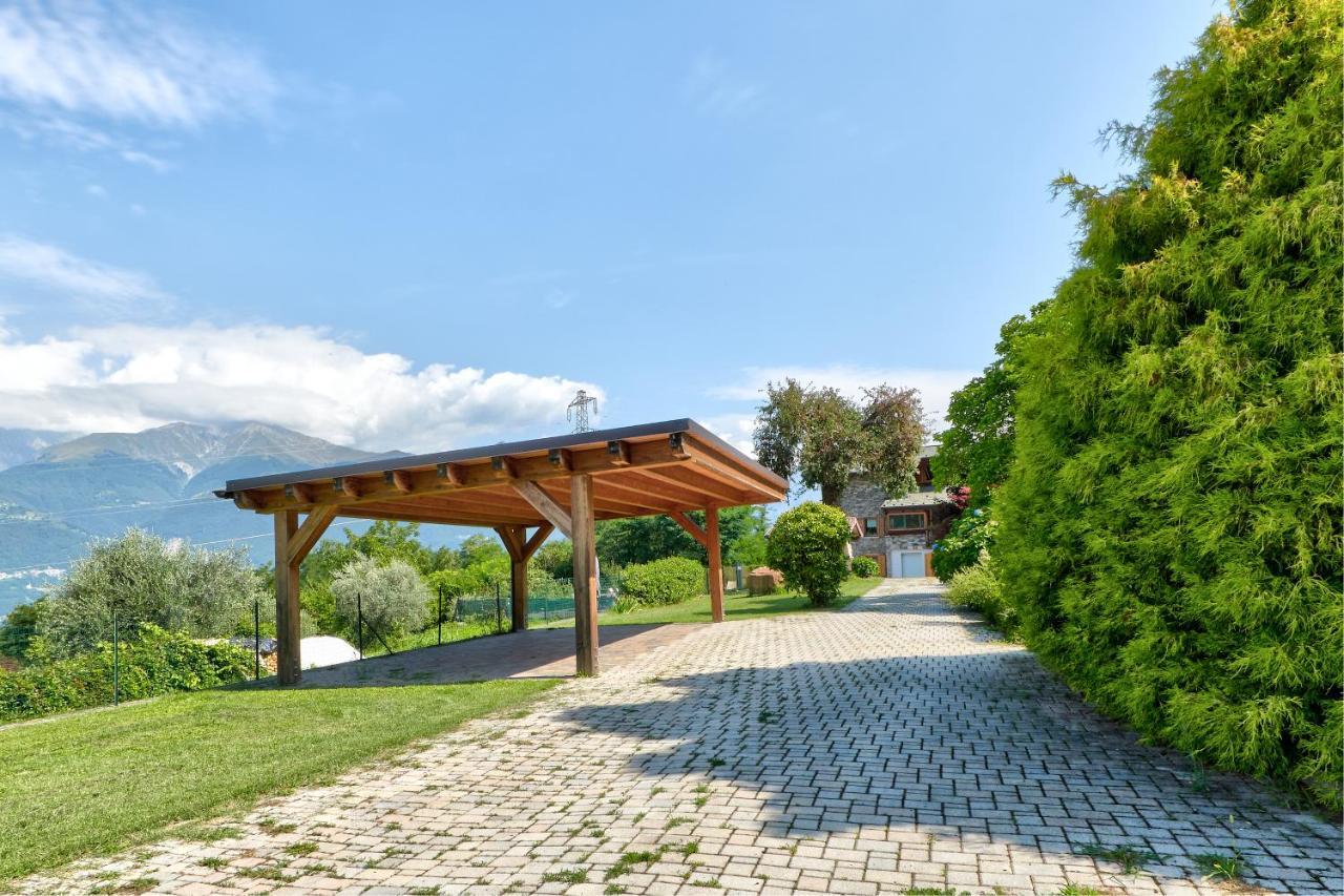Chalet Con Piscina E Vista Panoramica 科利科 外观 照片