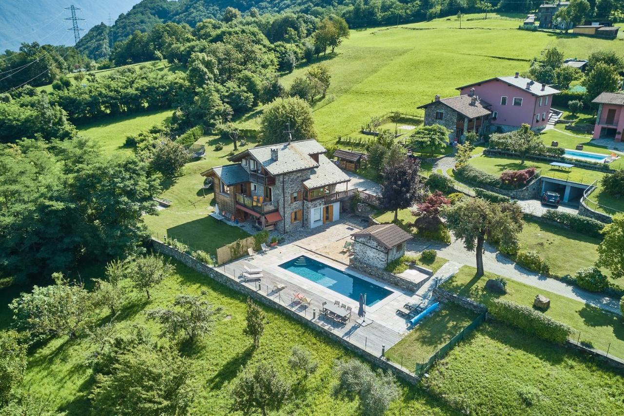 Chalet Con Piscina E Vista Panoramica 科利科 外观 照片