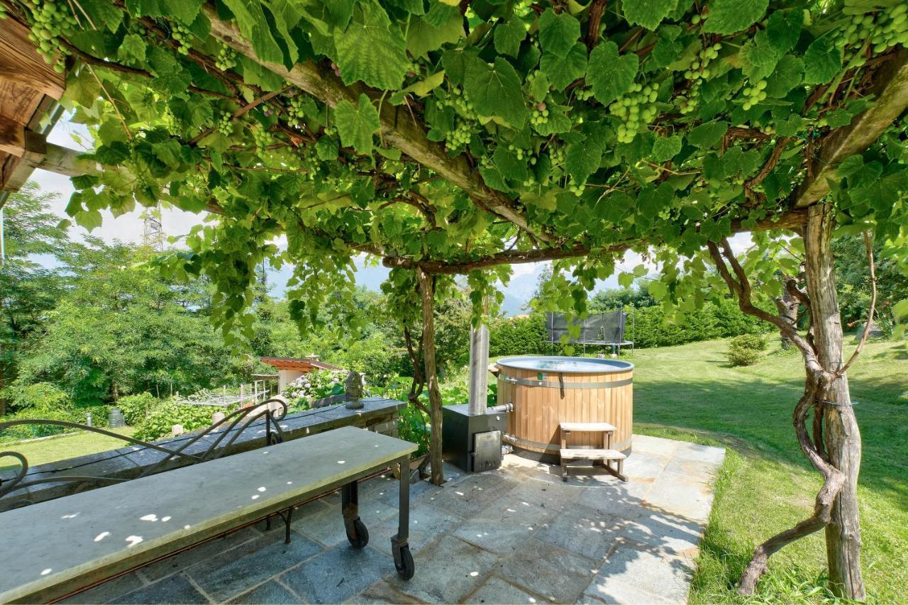 Chalet Con Piscina E Vista Panoramica 科利科 外观 照片