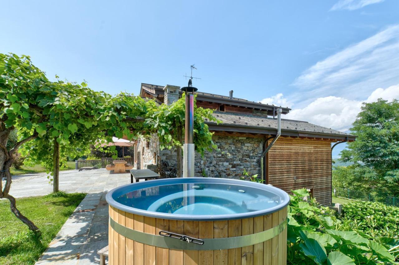 Chalet Con Piscina E Vista Panoramica 科利科 外观 照片
